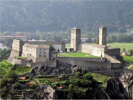 bernina exspress, jezero Iseo