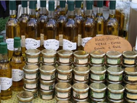 Francoske kulinarične dobrote na trgu