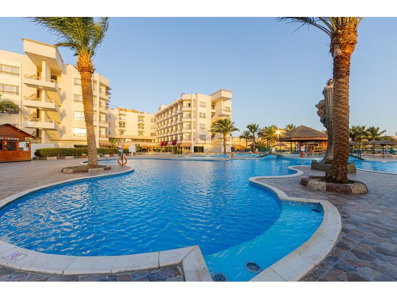 Seagull Resort - bazen in palme