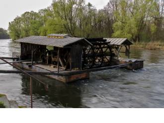 Floating mills, Mura