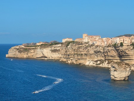 Pogled na Bonifacio