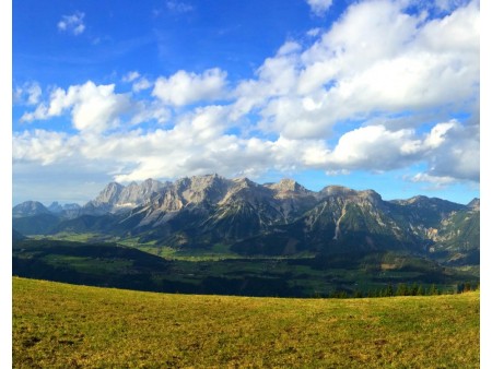 Pogled na mogočni Dachstein