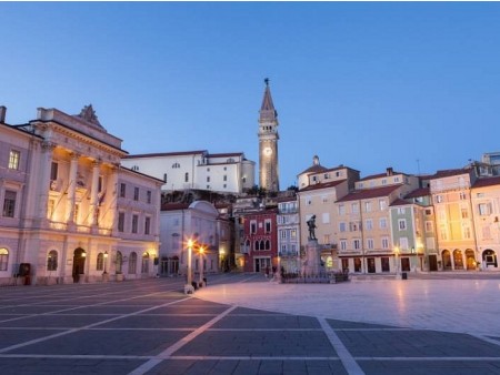 Tartini Square Piran