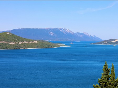 Pogled na morje pri Neumu