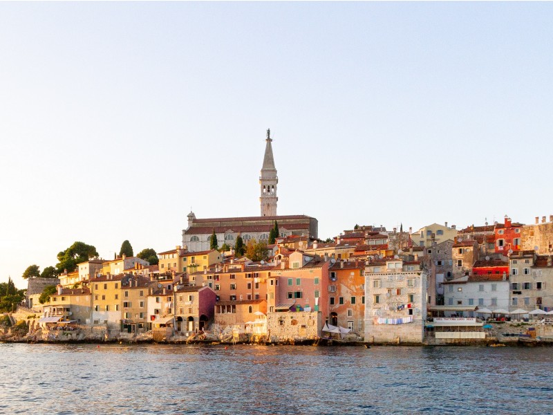 Rovinj slikan iz čolna